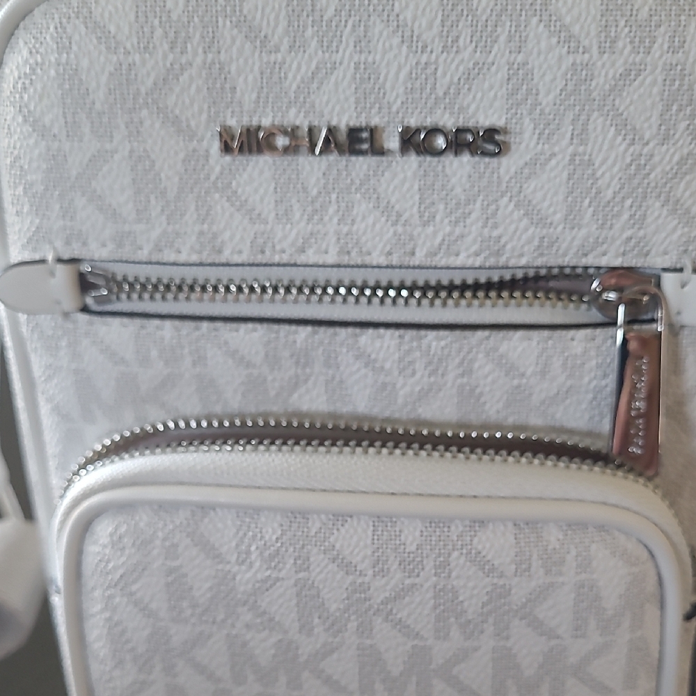 NEW Michael Kors WHITE/GRAY Messenger Bag
